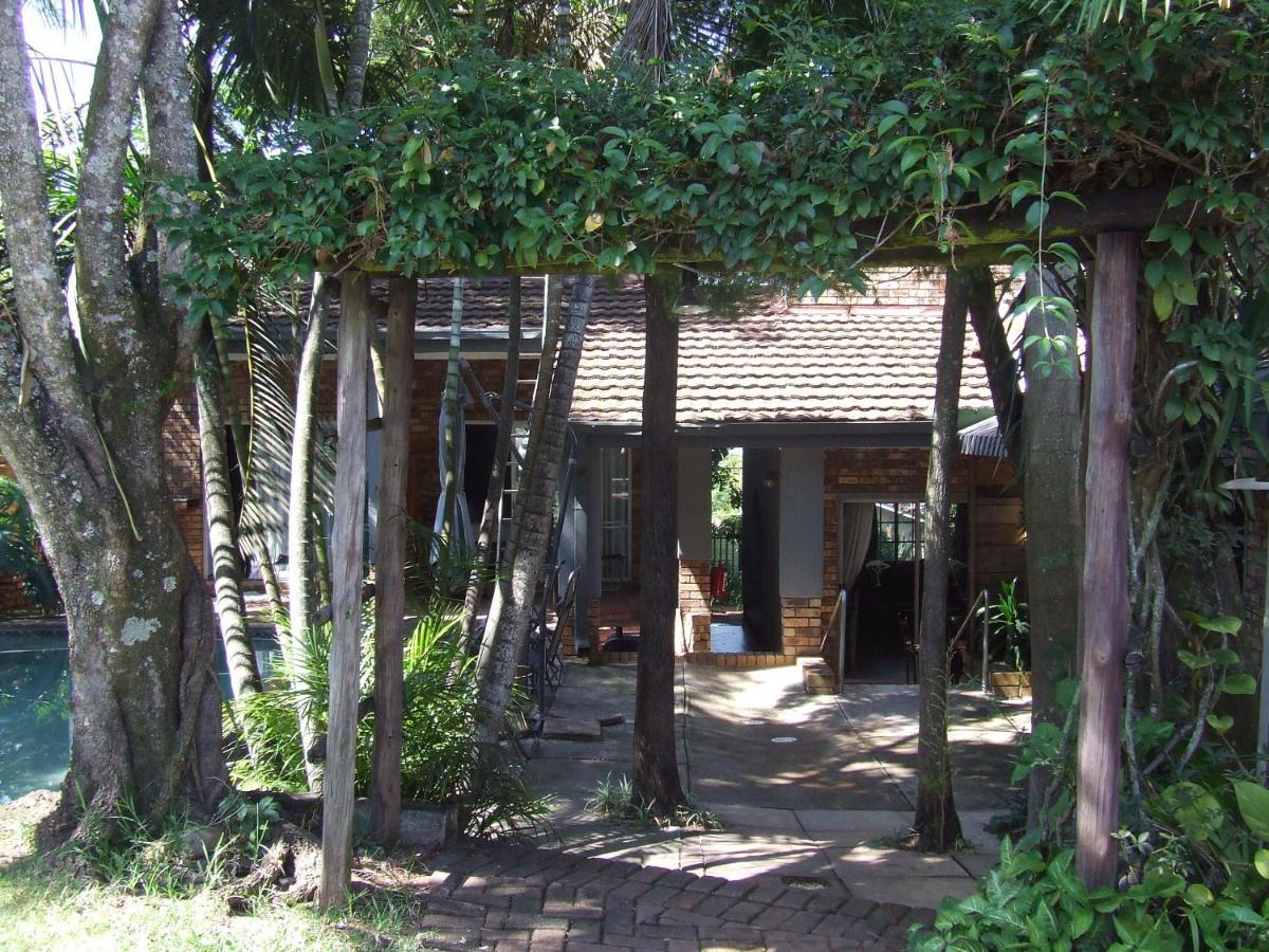 Kruger'S Guest House White River Exterior photo