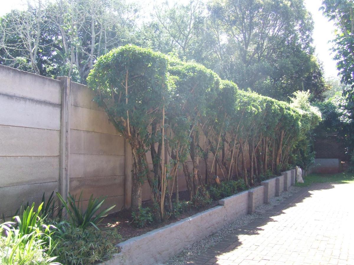 Kruger'S Guest House White River Exterior photo