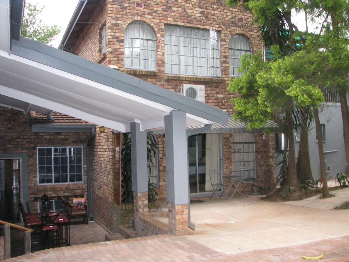 Kruger'S Guest House White River Exterior photo